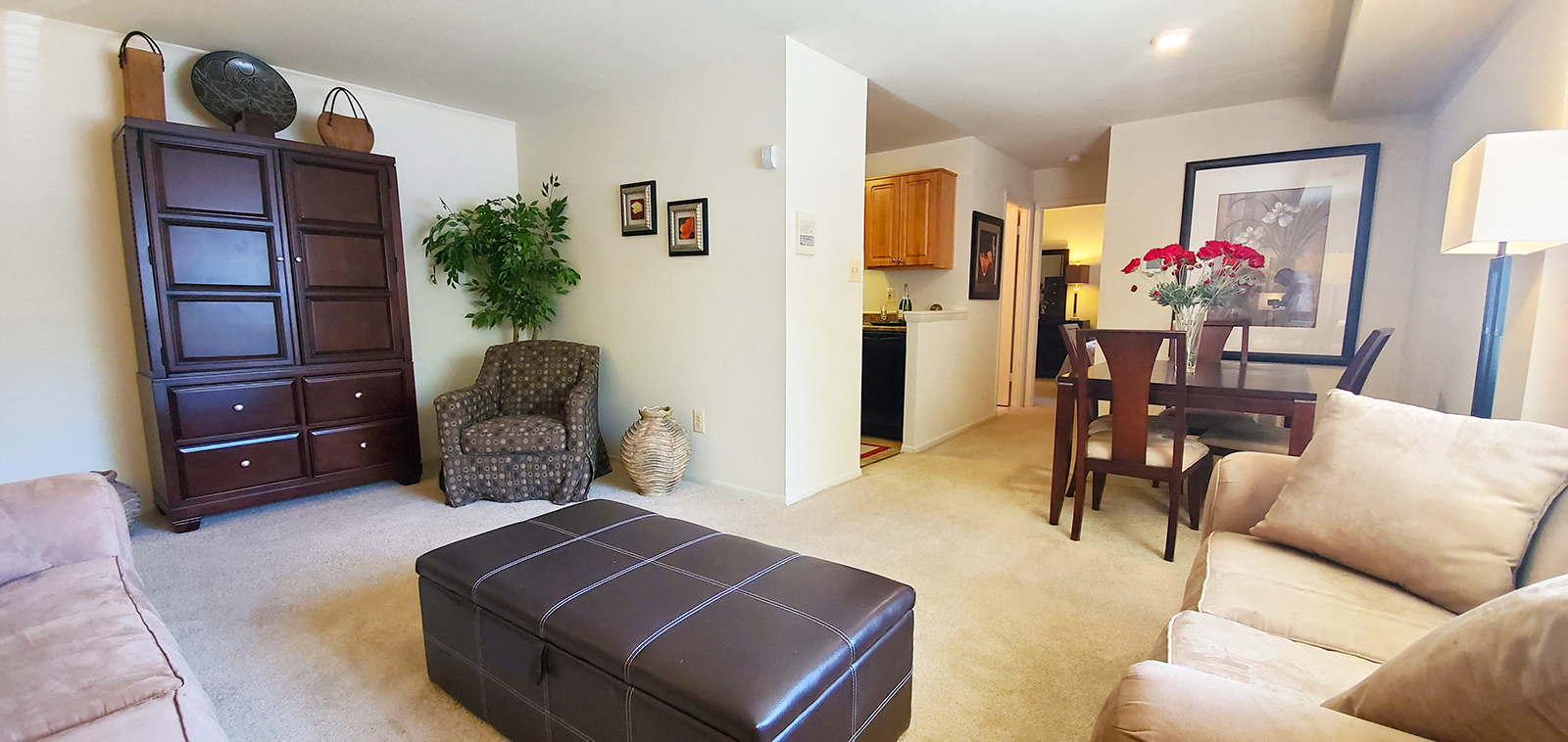 Living Room With Kitchen at Windbrooke Apartments, Maryland, 21061